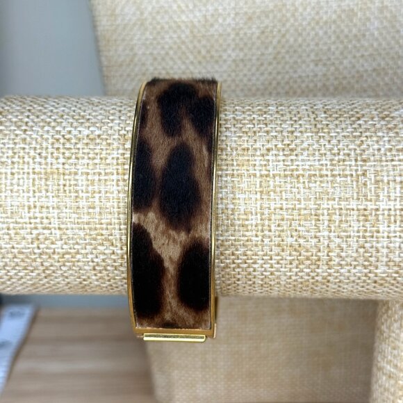J.Crew Leopard Print Faux Fur & Gold-Tone Hinged Bangle Bracelet 6.5" Wrist Size - Picture 1 of 9